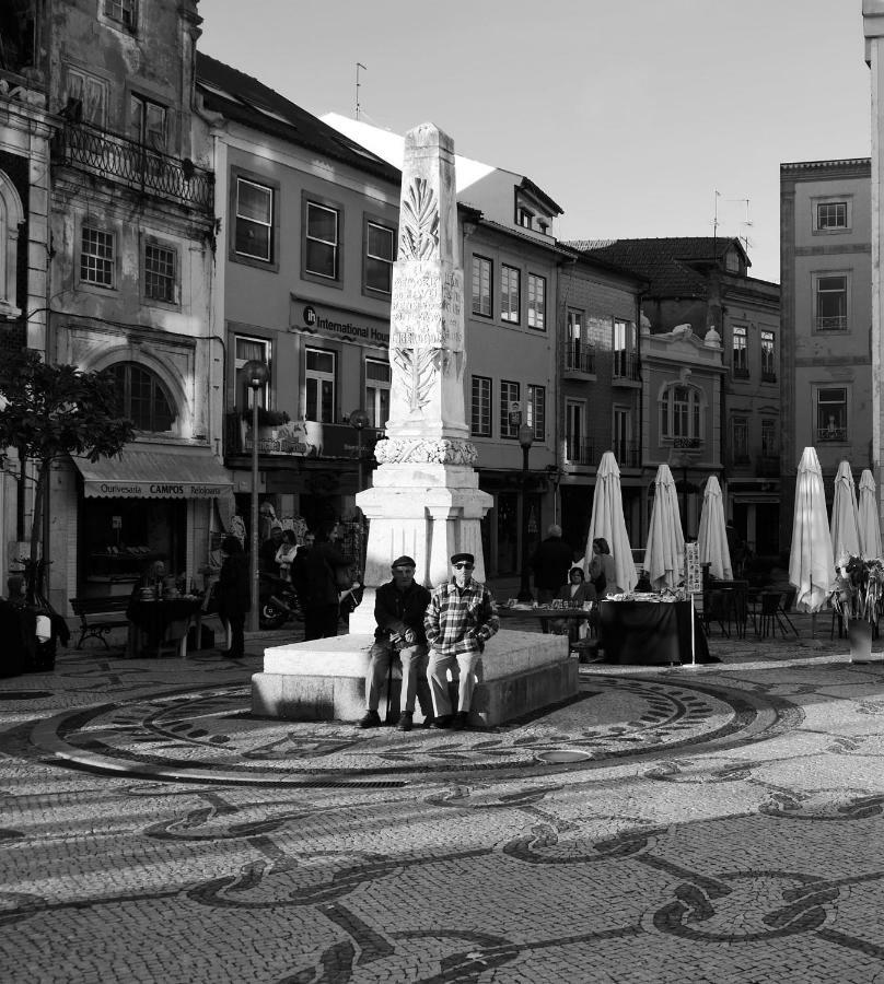 Downtown Shelter - Casa Da Praca Apartment Aveiro Exterior photo